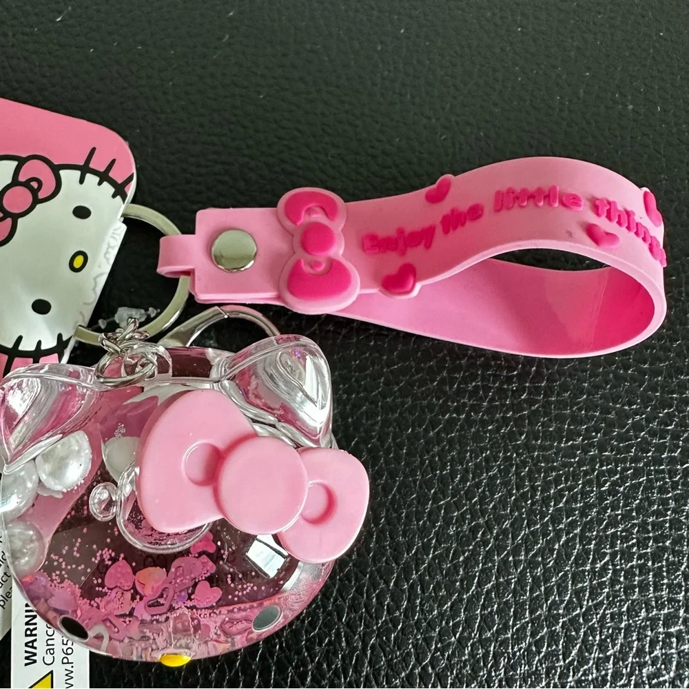 Hello Kitty Floating Kitty Liquid Key Chain